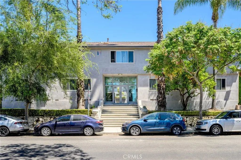 7969 Norton Avenue 5, West Hollywood