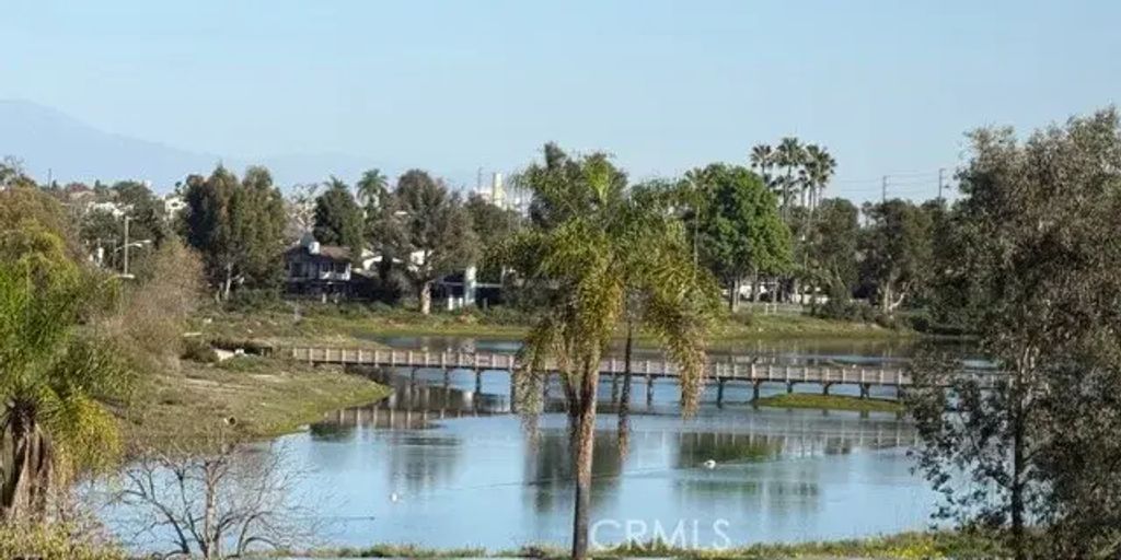 425 Terraine A, Long Beach
