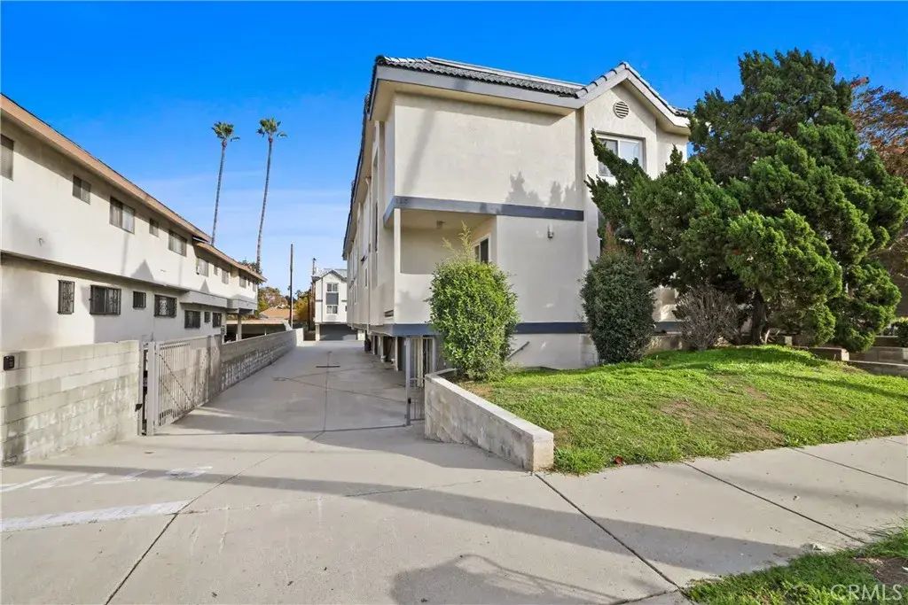 112 N Primrose Ave. A, Alhambra
