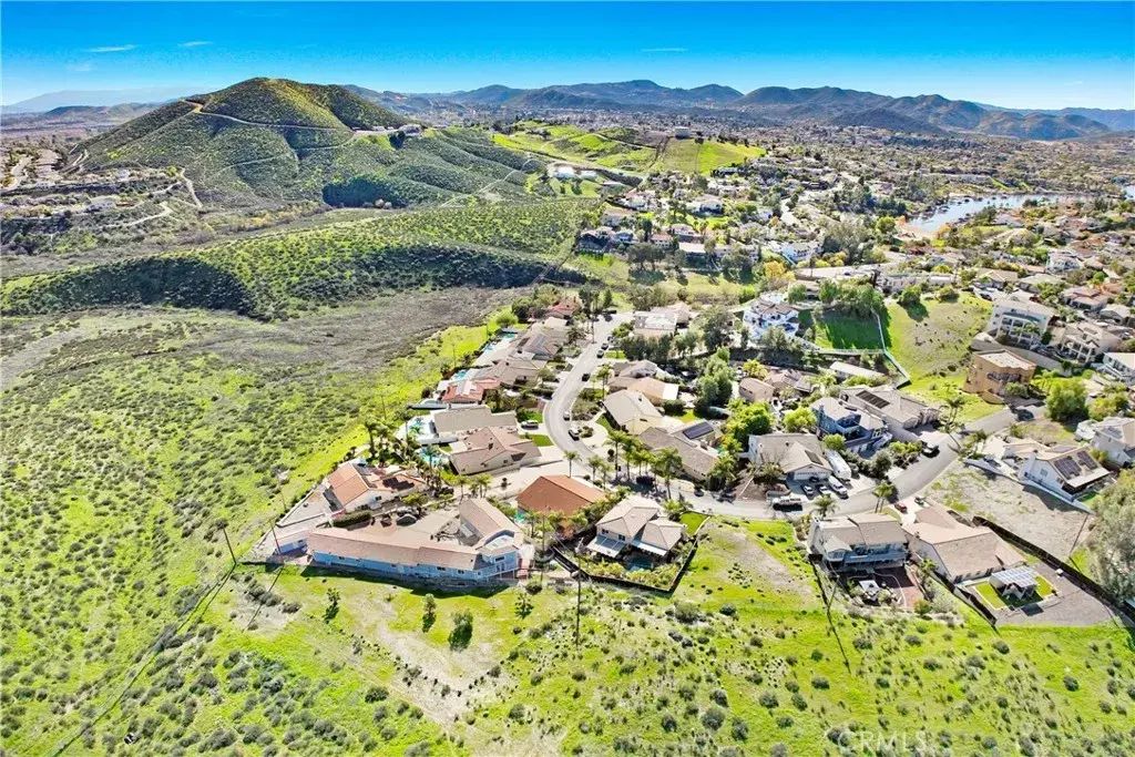 22962 Giant Fir, Canyon Lake