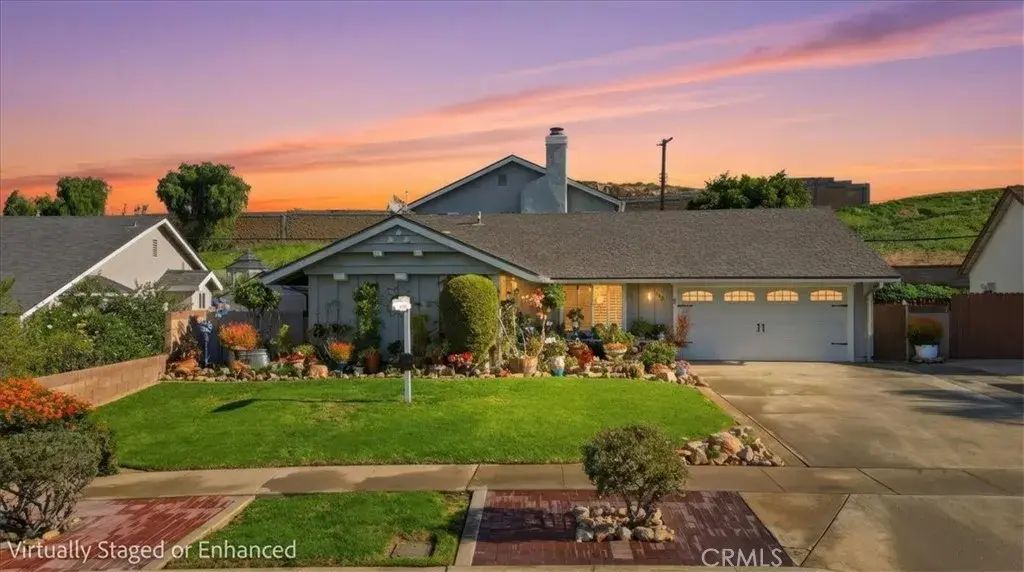 515 Newhall Dr., Corona