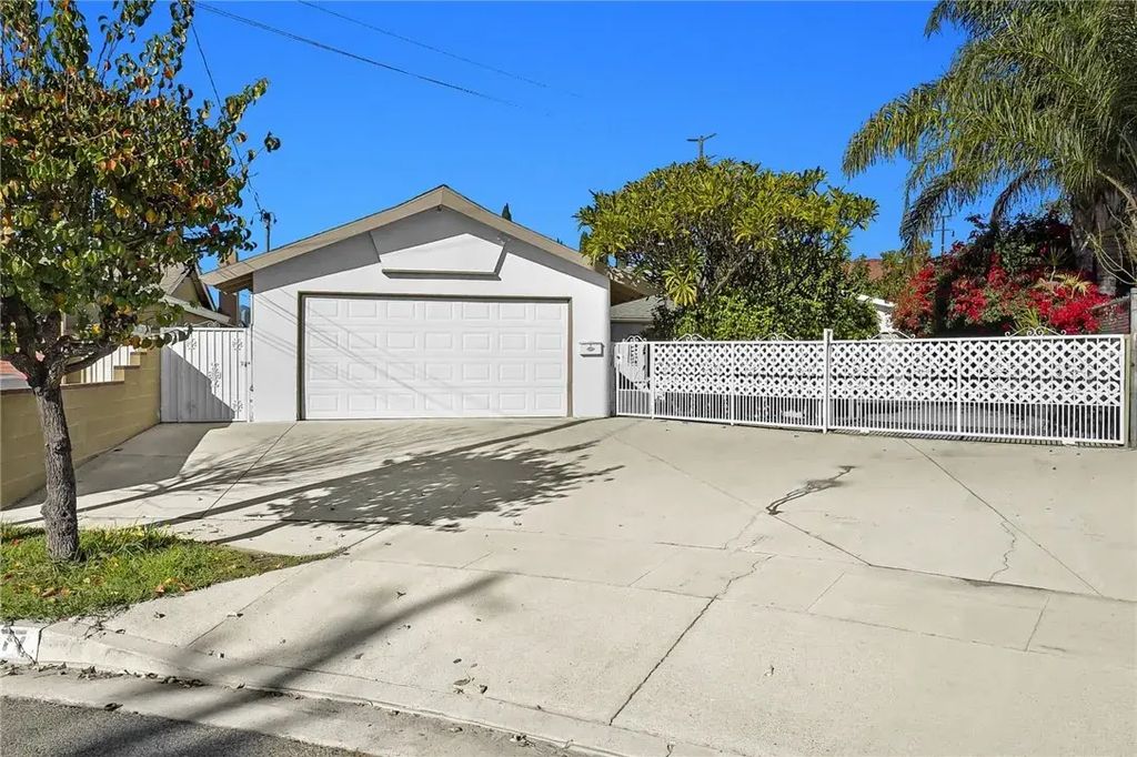 14577 Sierra Way, Baldwin Park