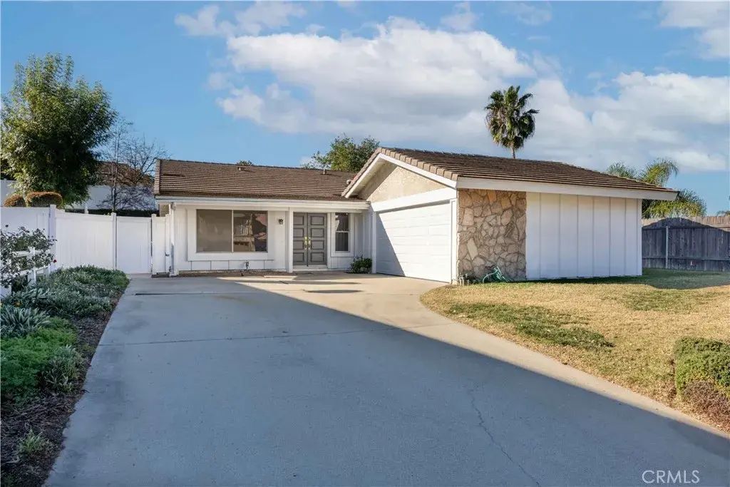 845 Great Bend Drive, Diamond Bar