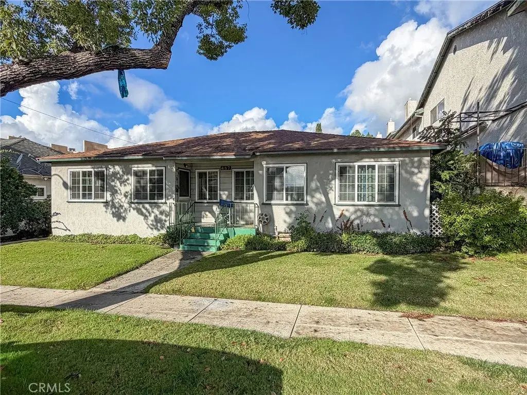 487 E Providencia, Burbank