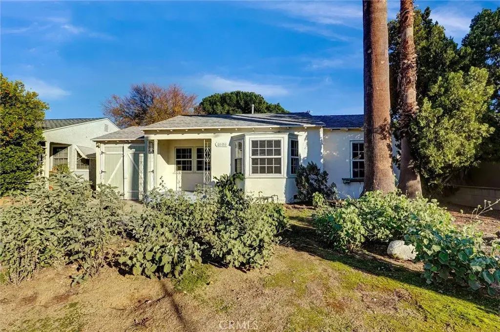 2028 N Pepper, Burbank