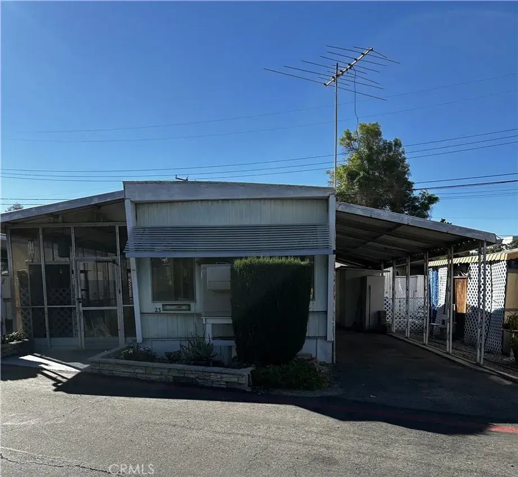 12177 3rd 23, Yucaipa