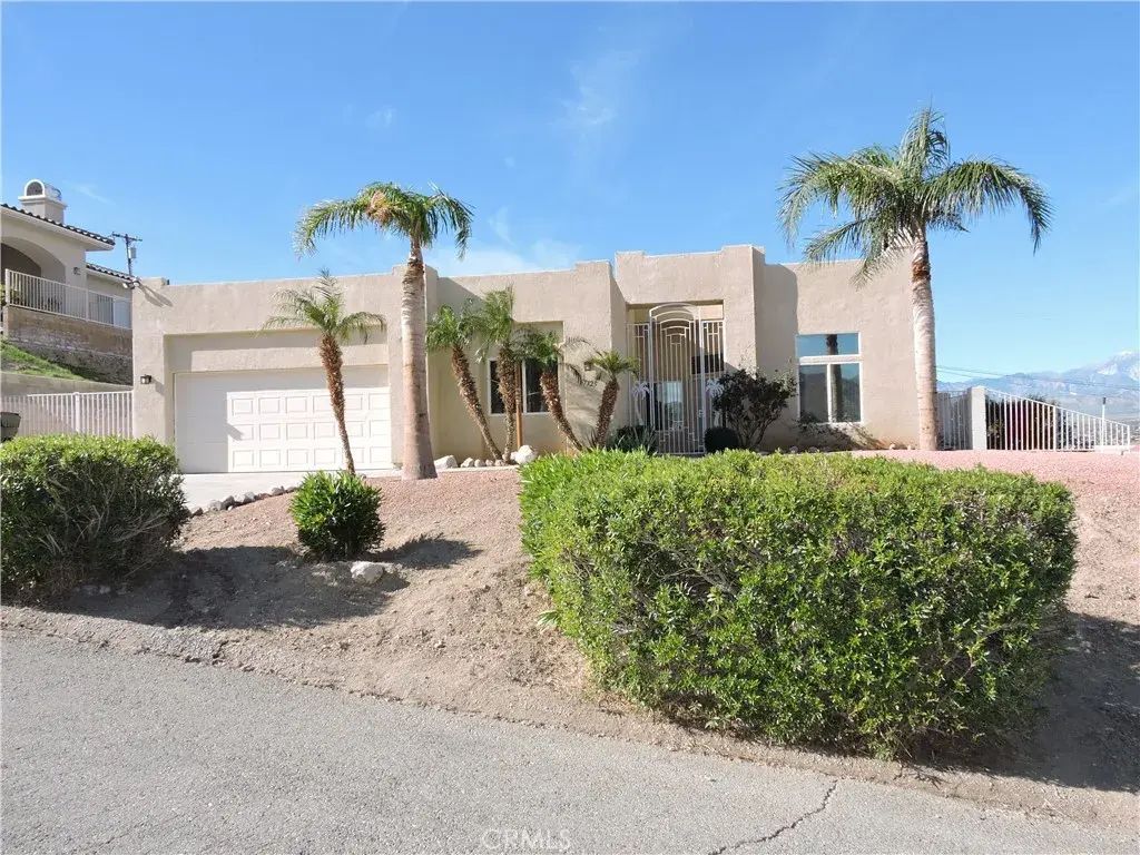 67325 Oris, Desert Hot Springs