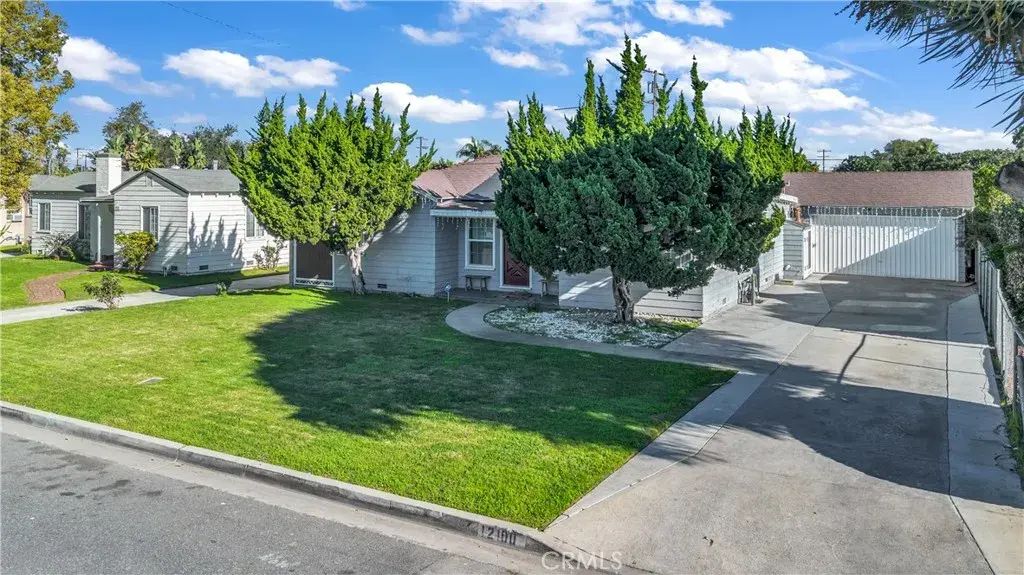 12100 Muriel Dr, Lynwood