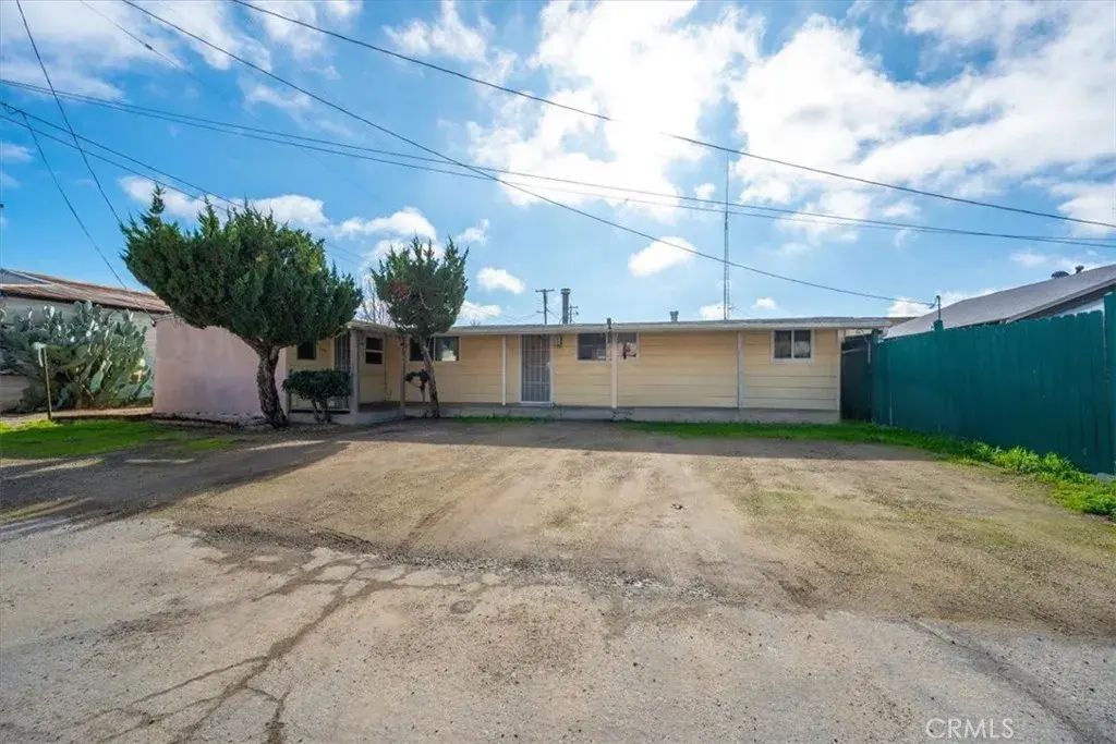 346 12th, San Miguel
