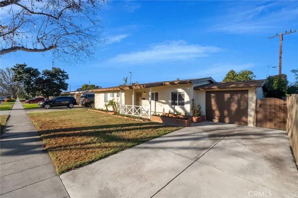 6953 E Espanita, Long Beach