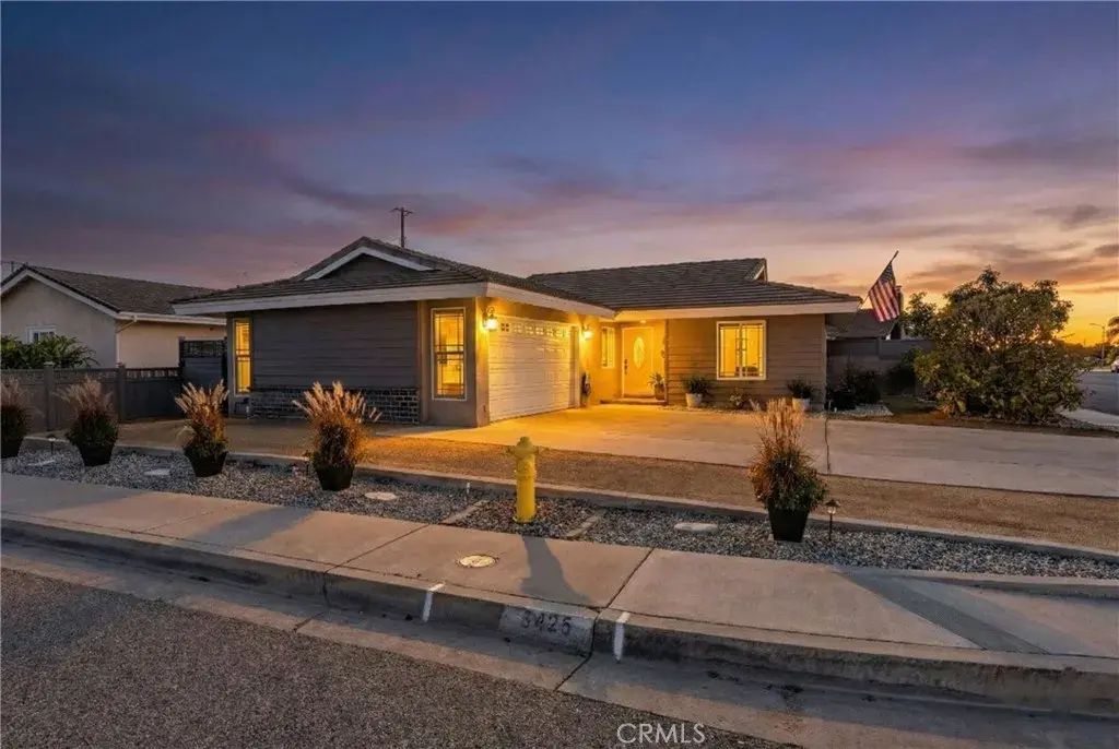 5425 Stevely, Lakewood