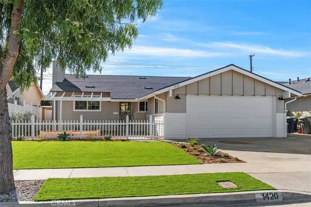1420 W 172nd, Gardena