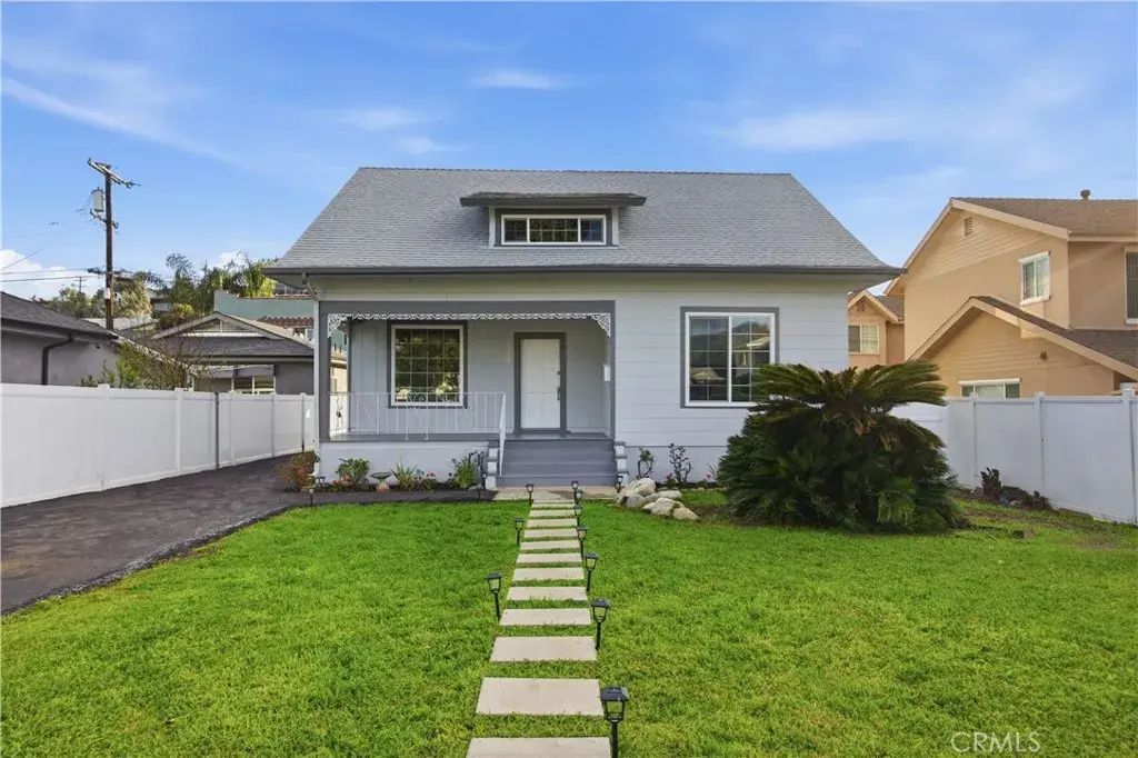 1318 E Garfield, Glendale