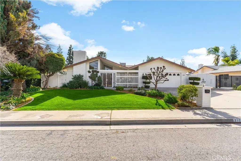 2108 Glendon Court, Bakersfield