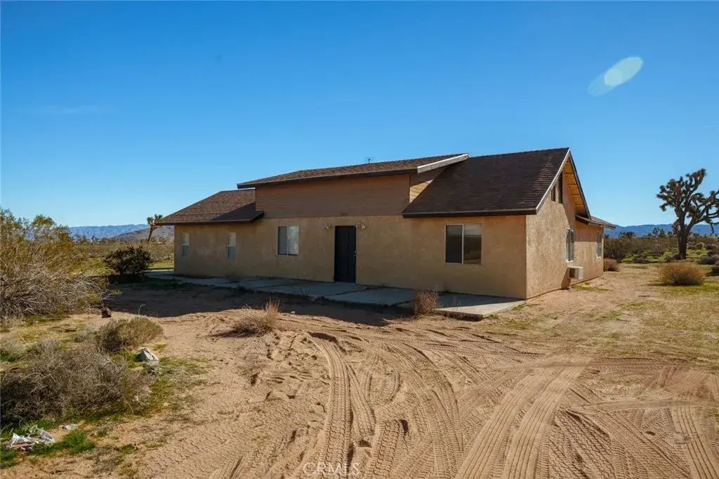 59375 Breezy, Yucca Valley