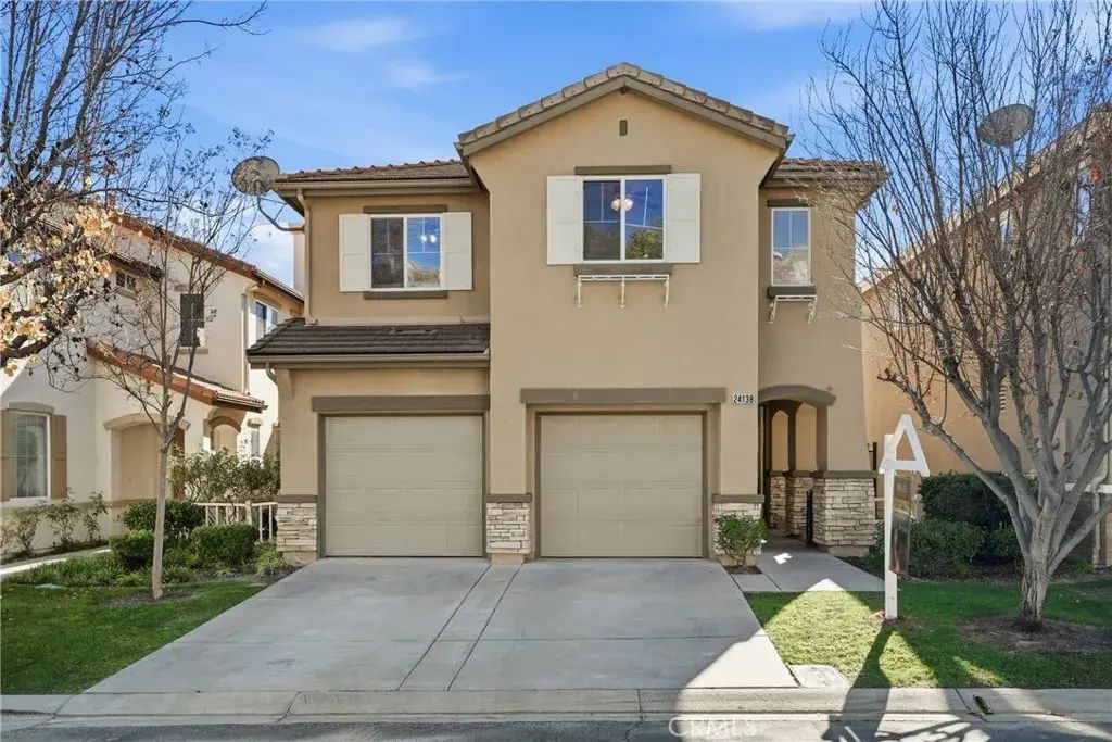 24138 Tango Drive, Valencia