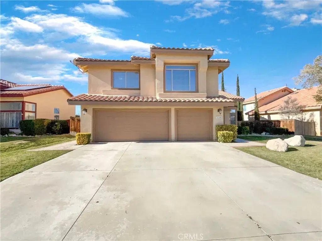 12196 Nugget Avenue, Victorville