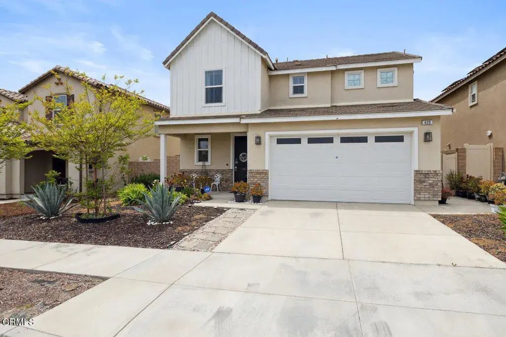 420 Celebration Lane, Santa Paula
