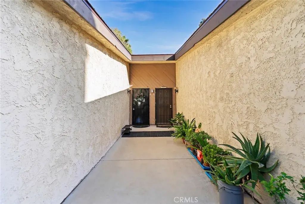 1814 Garvey B, Alhambra