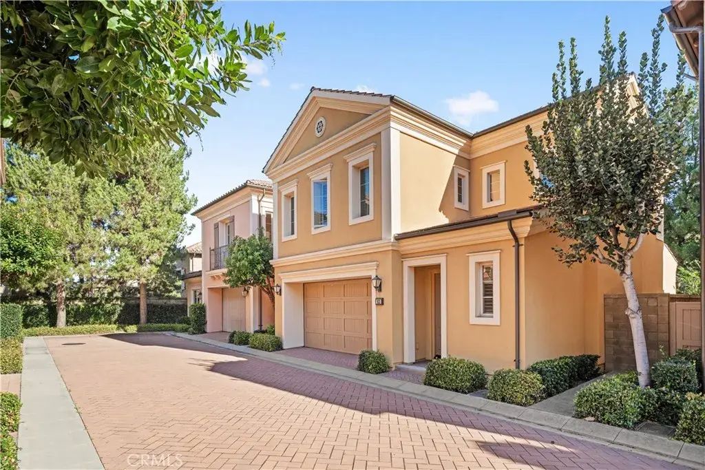 63 Lupari, Irvine