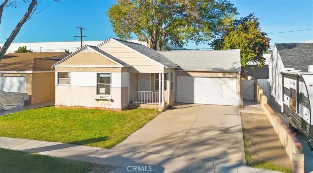 2161 E 65th, Long Beach