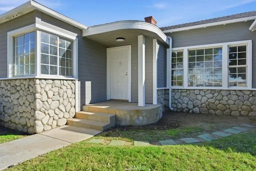 6044 Elenor Street, Riverside
