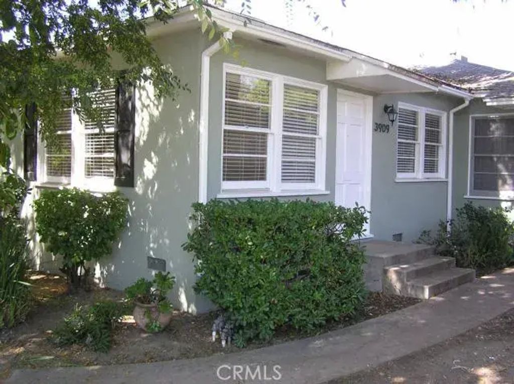 N/A, Burbank