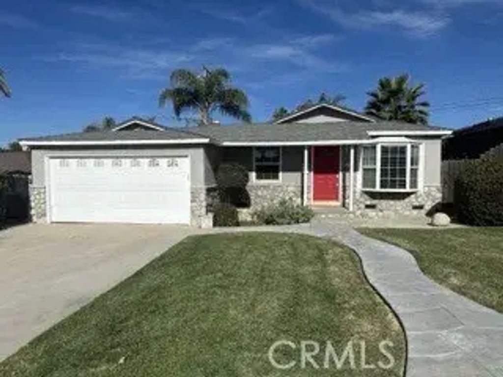 615 Willow, Brea
