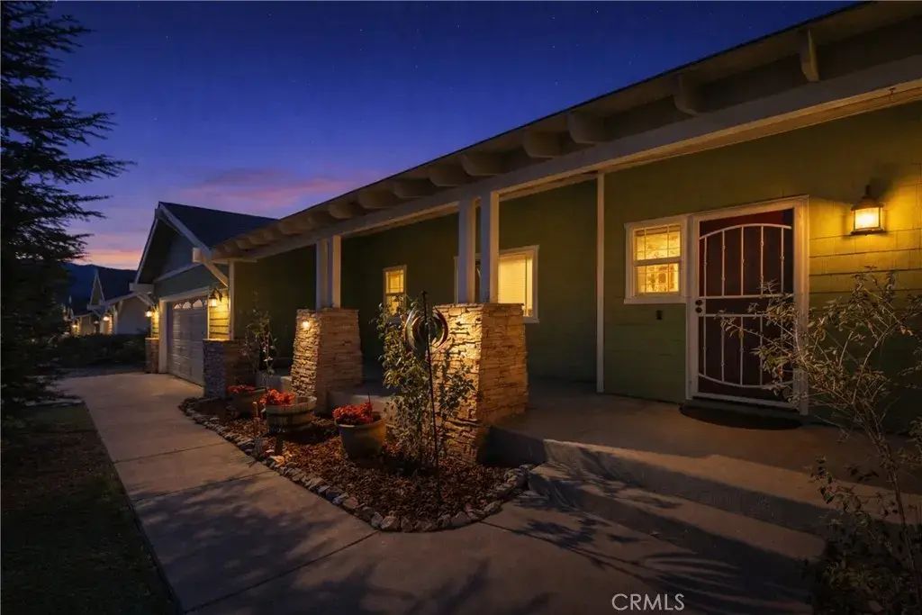 357 Pine, Big Bear City