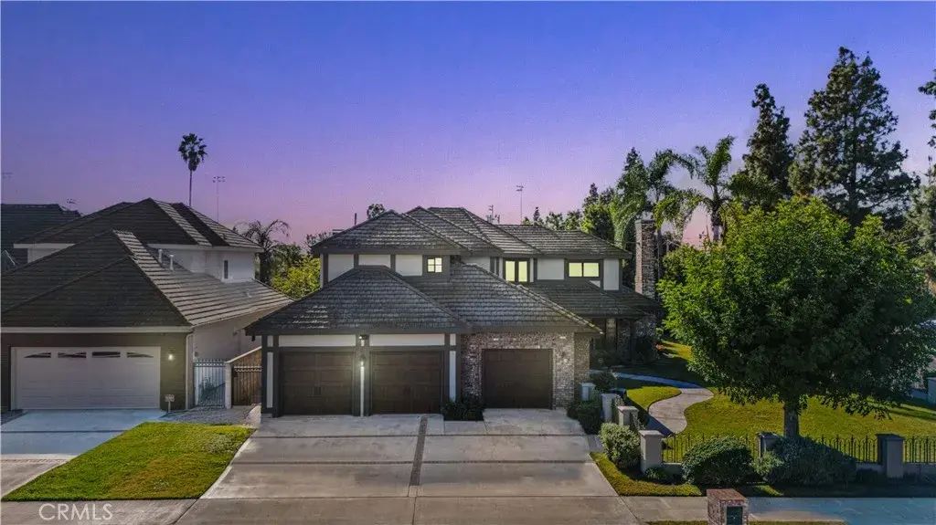 2 Linda Rae Way, Arcadia