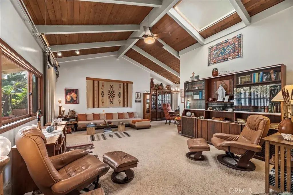 627 W Pine Avenue, El Segundo