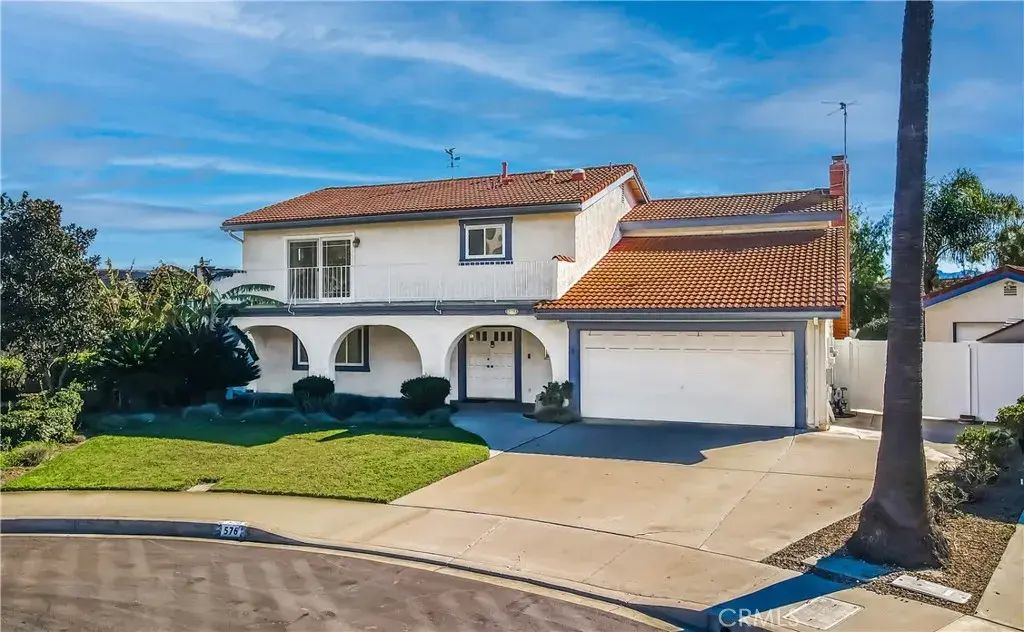 576 Corte Aguacate, Camarillo