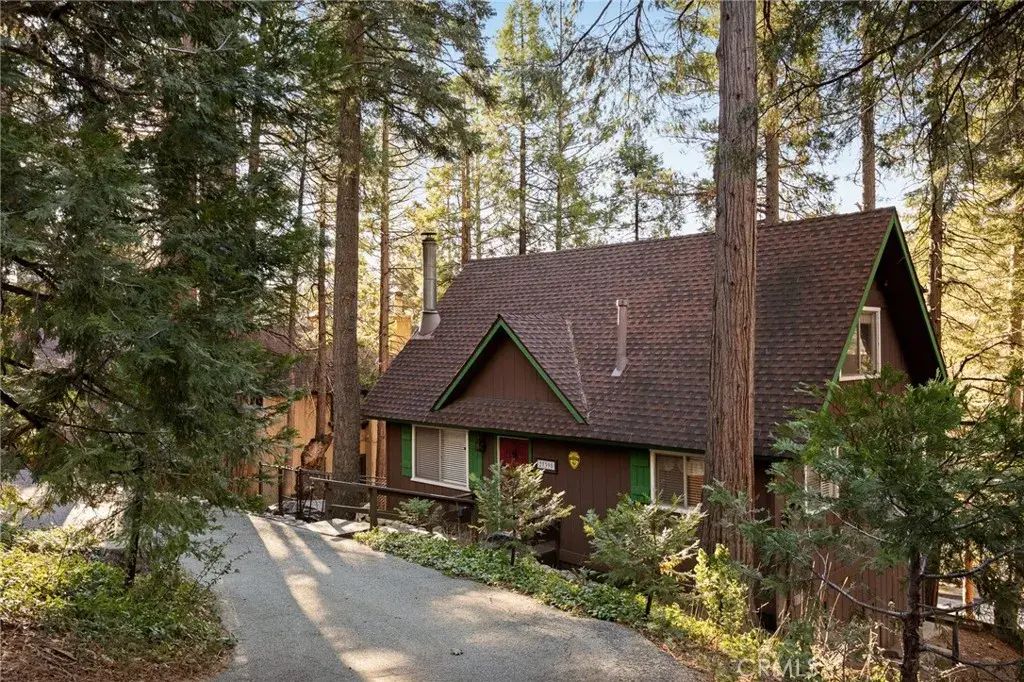 27390 Oakwood, Lake Arrowhead