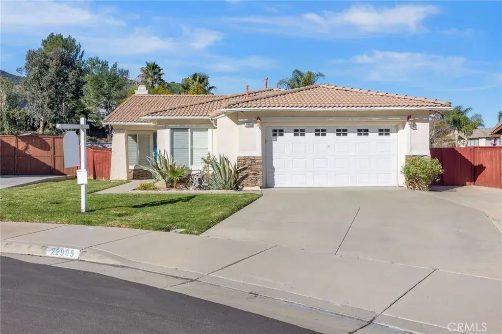 22905 Canyon View Drive, Corona