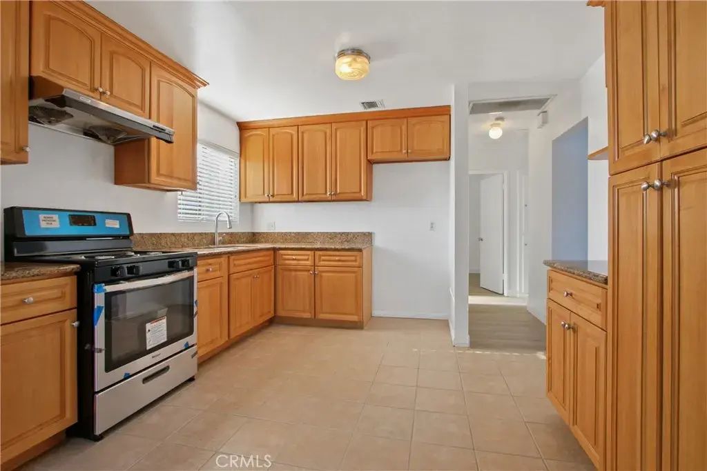 2212 S Isabella Avenue B, Monterey Park