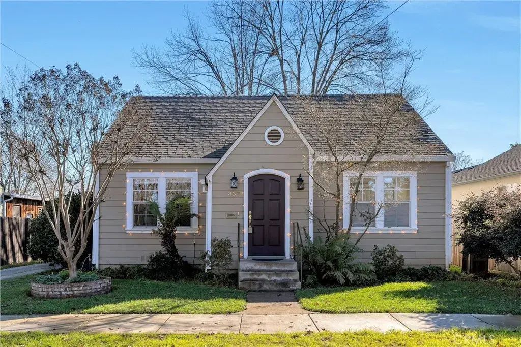 467 E 8th Avenue, Chico