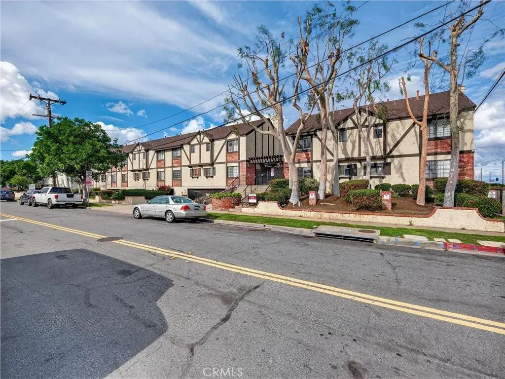 1419 W 179th 9, Gardena