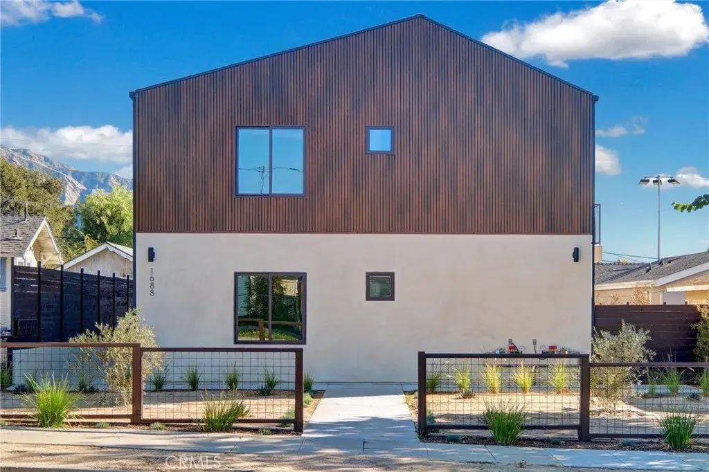 1690 N Sierra Bonia Avenue, Pasadena