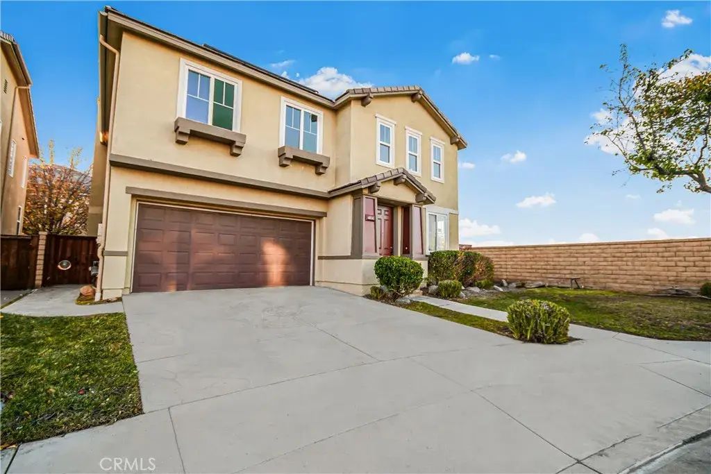 27323 English Oak Court, Canyon Country