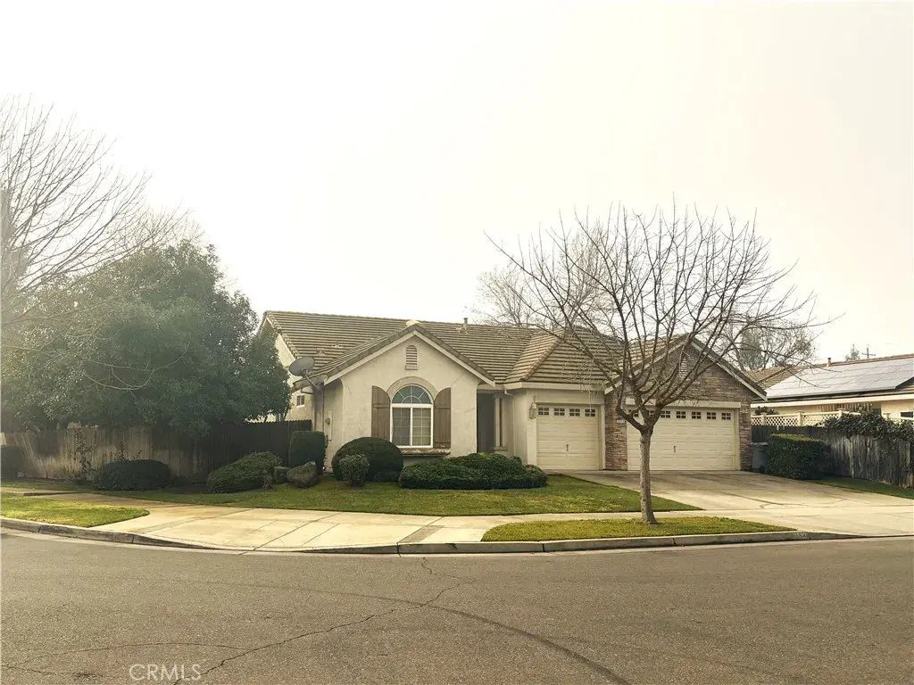 3533 San Isidro, Merced