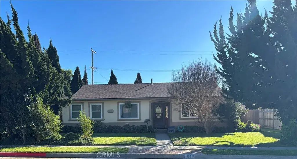 1016 E Lemon, Lompoc