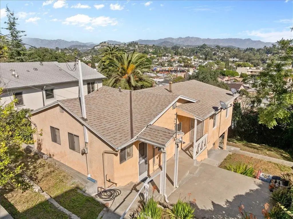 3883 Filion Street, Los Angeles