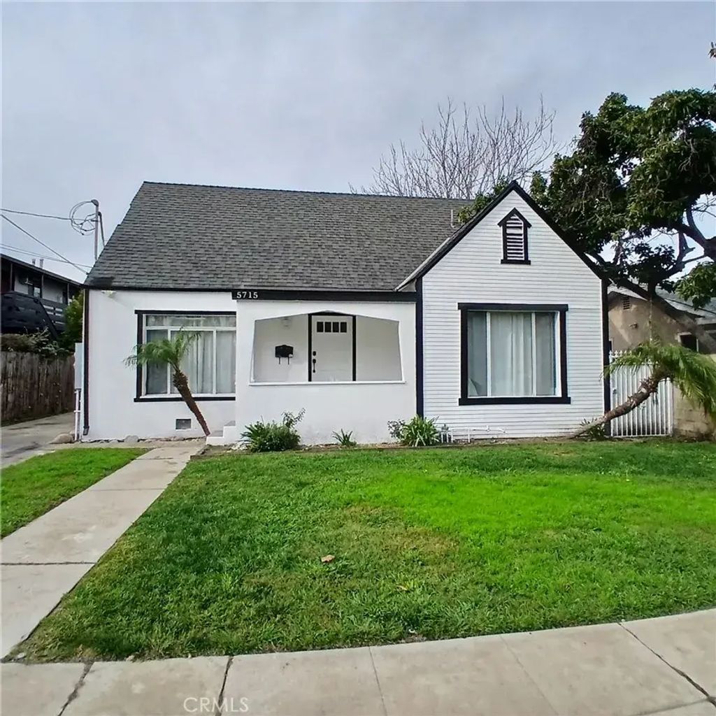 5715 Case Avenue, North Hollywood