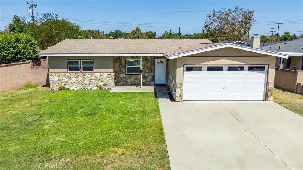 2309 Spinnaker, Santa Ana