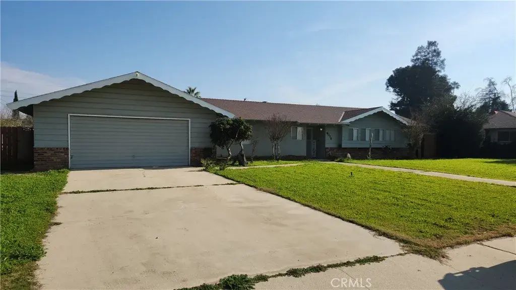 6016 Ashwood, Bakersfield