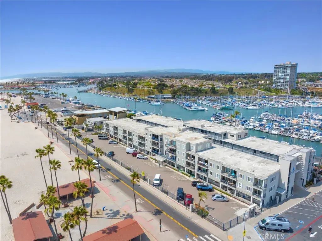 1202 N Pacific 205a, Oceanside