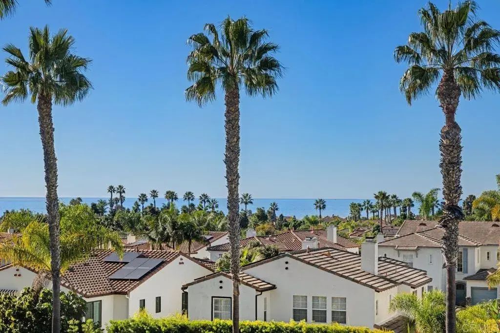 7457 Neptune Drive, Carlsbad