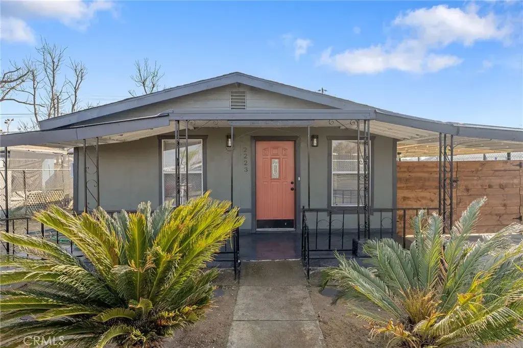 2223 Steele Avenue, Bakersfield