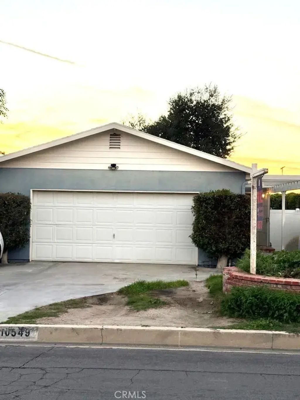 10549 Rhodesia, Sunland