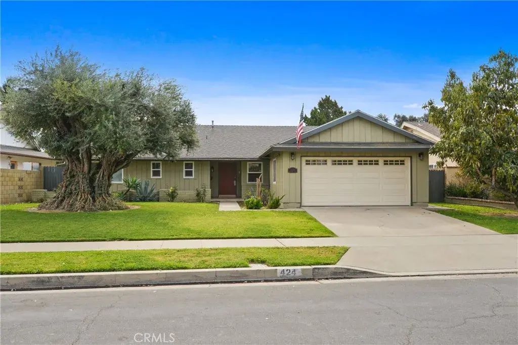 424 E Riverview Avenue, Orange